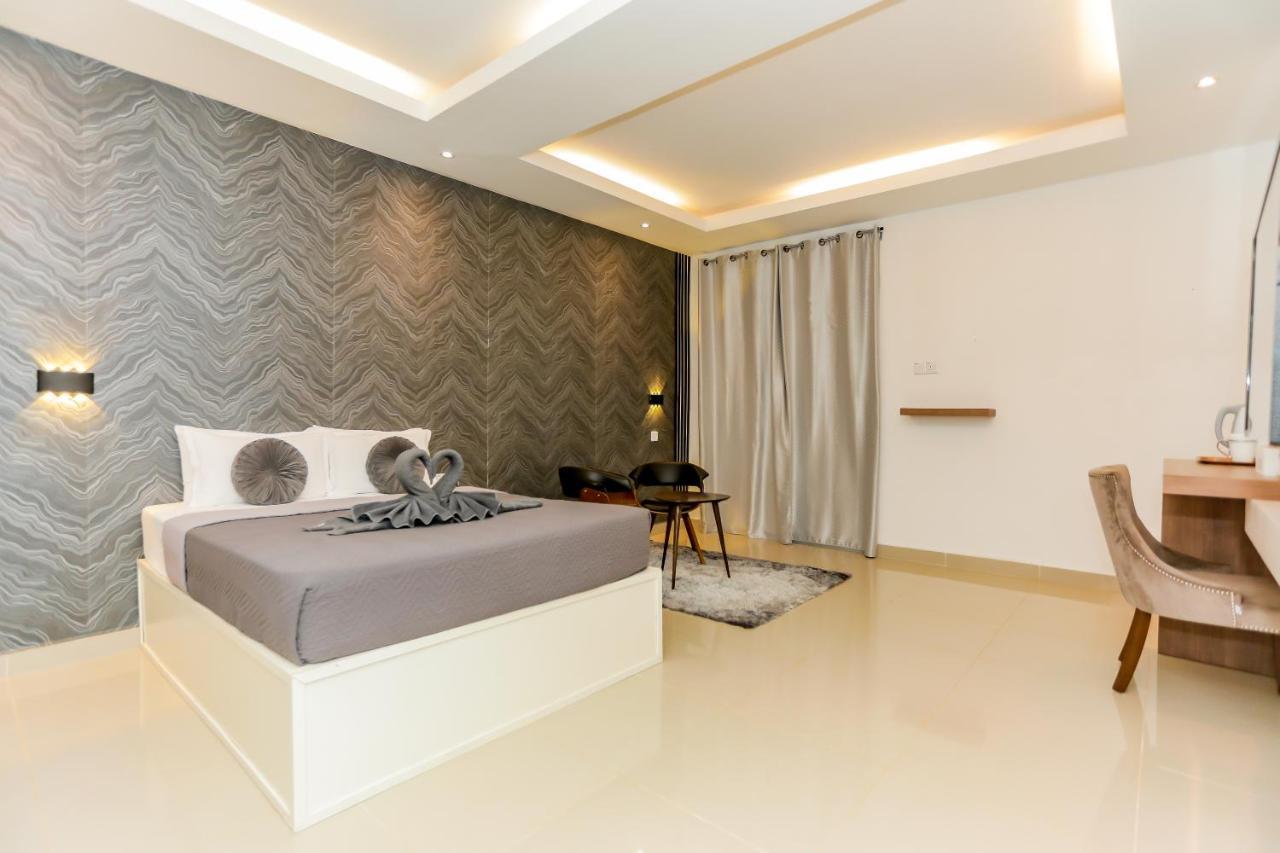 The Luxury Villa -Private Pool- Pantai Cenang  Exterior foto