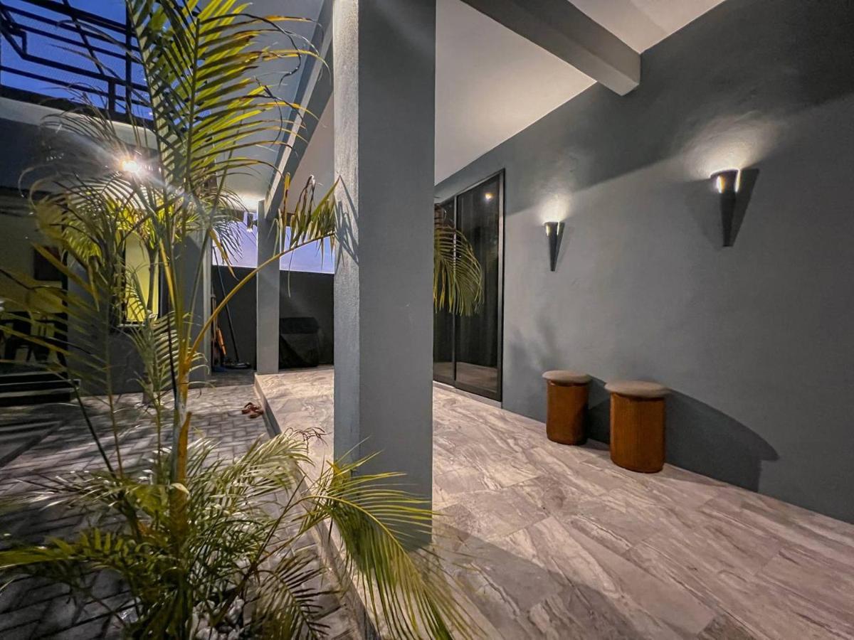The Luxury Villa -Private Pool- Pantai Cenang  Exterior foto